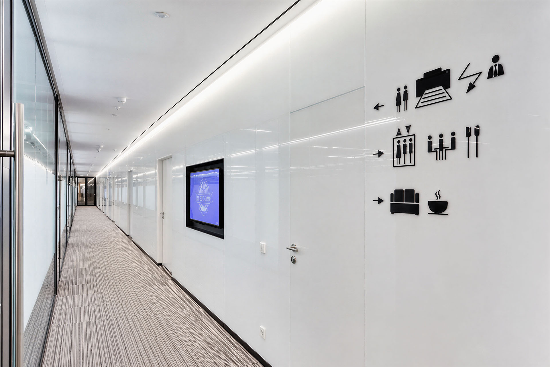 rf-office-full